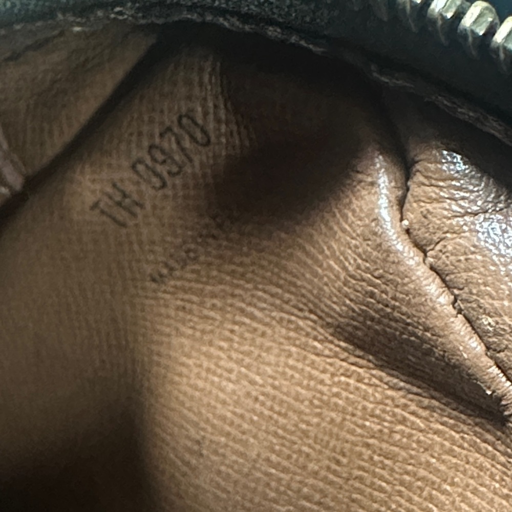 Louis Vuitton Brown Monogram Pochette - Picture 2 of 13